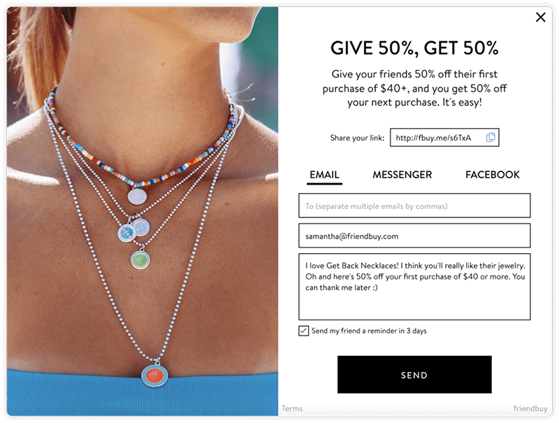 Cord Pendant Necklaces—It's the '90s Jewelry Trend Taking Over the Internet  | Vogue